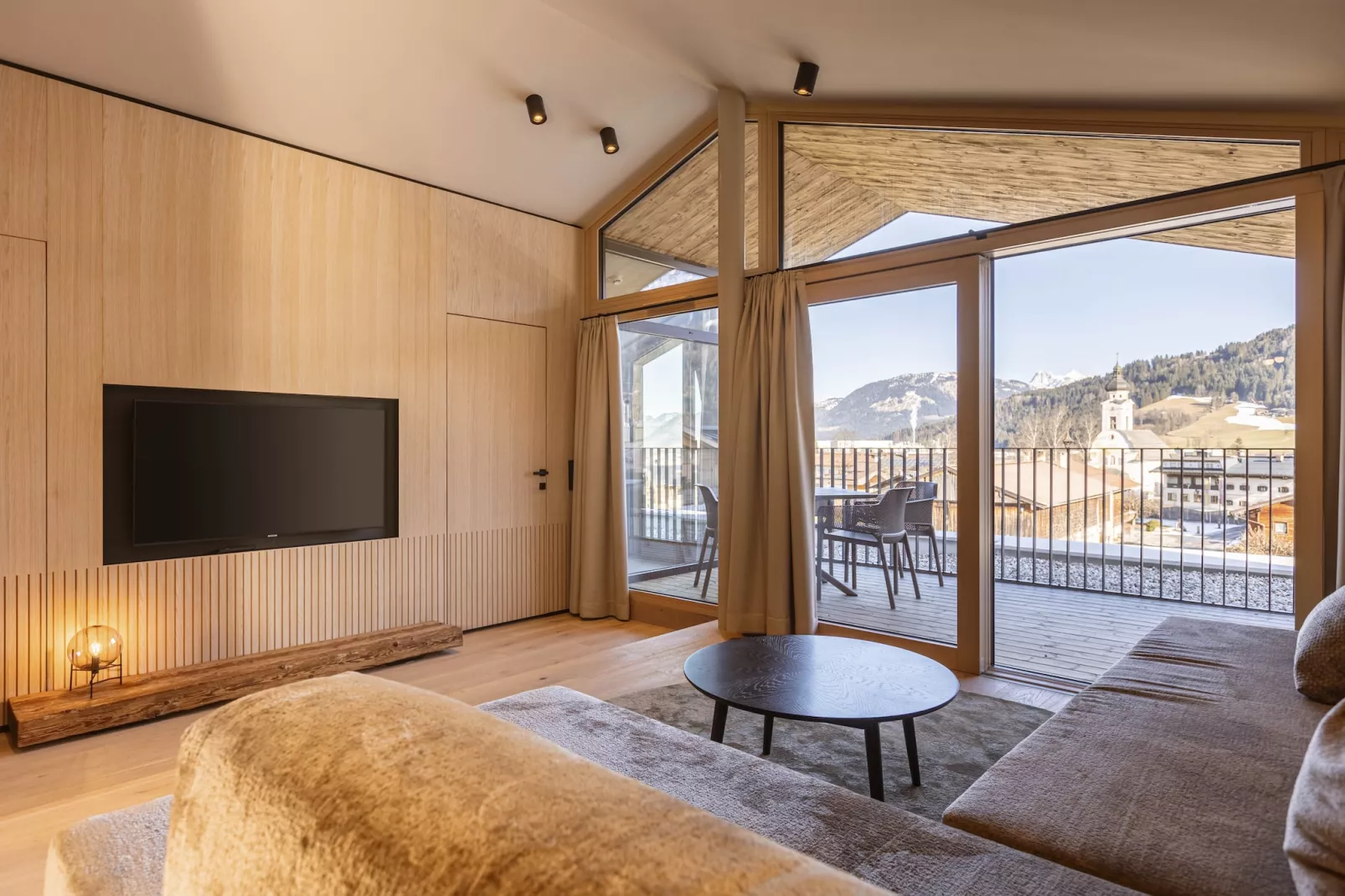 Kitzbühel Suites 3-Living room