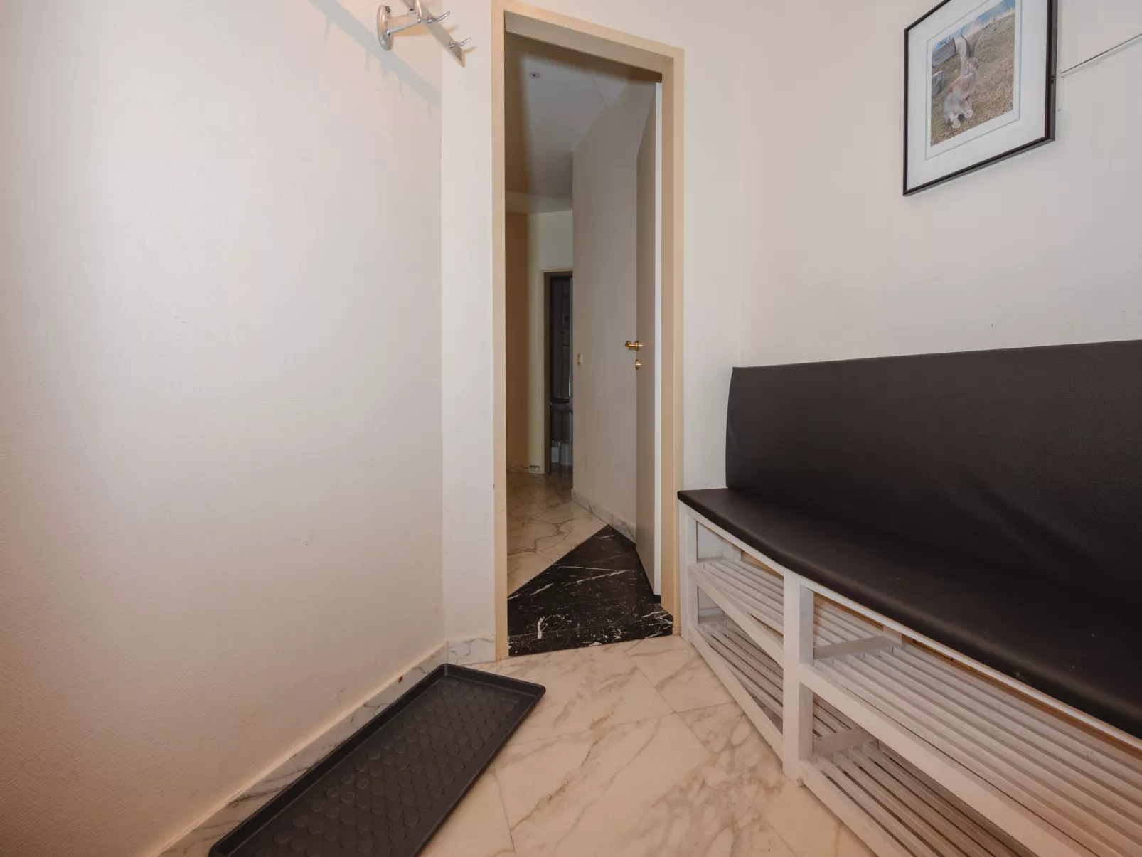 Villa Hiss-Inside