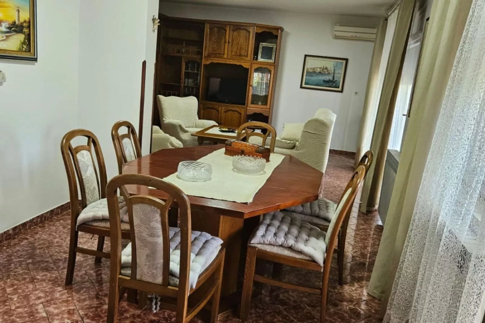 Apartment Nivea-Esszimmer