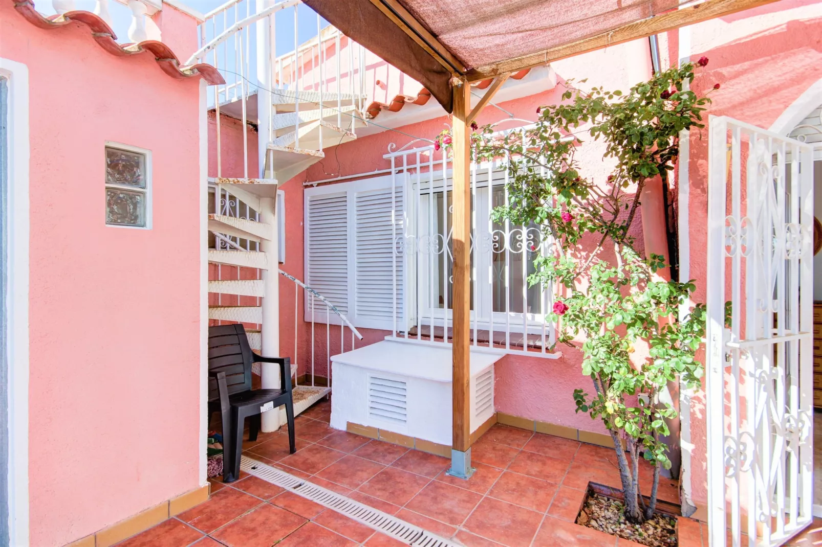 VILLA REQUESENS 139 B Empuriabrava-Reception hall