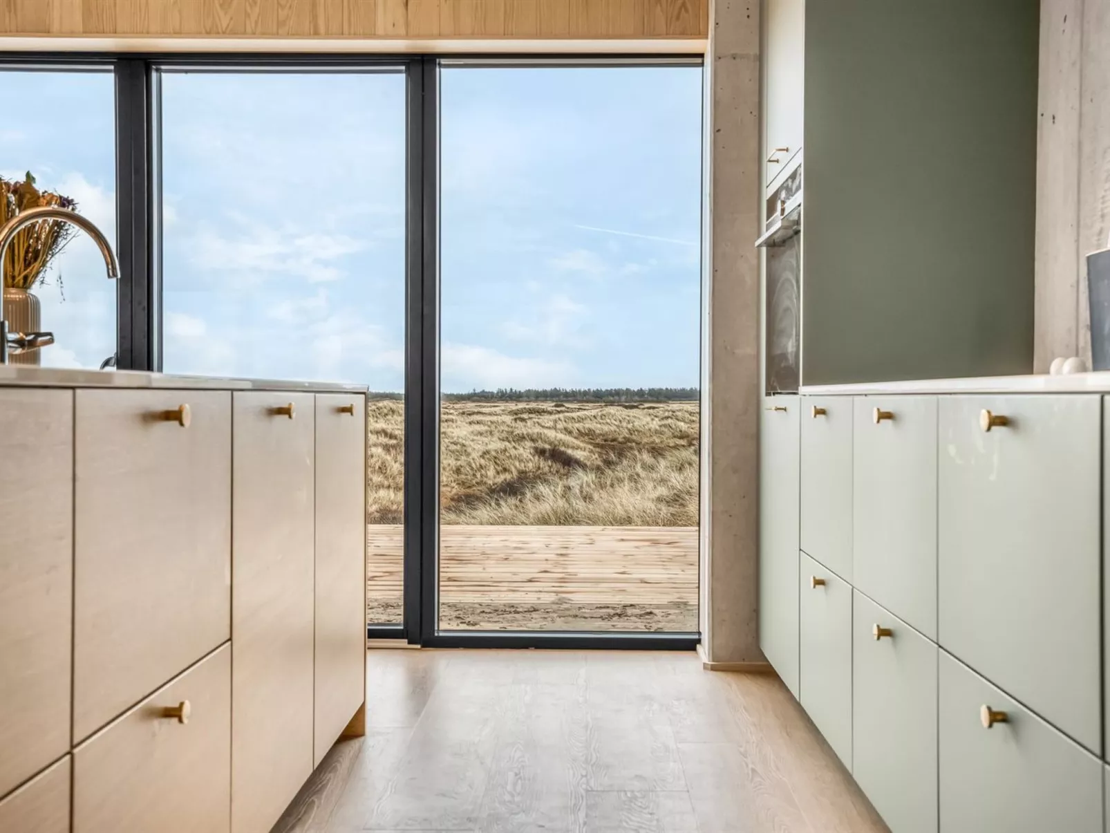 "Tamina" - 50m from the sea-Drinnen