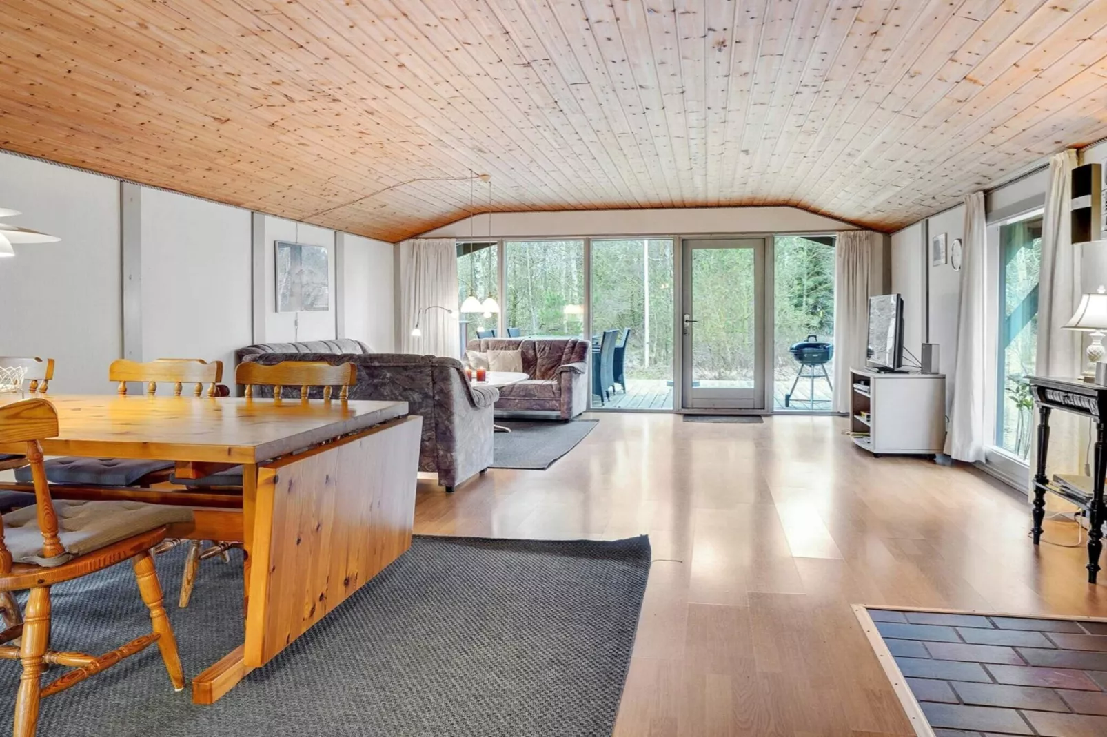 6 person holiday home in Ålbæk-Indoor
