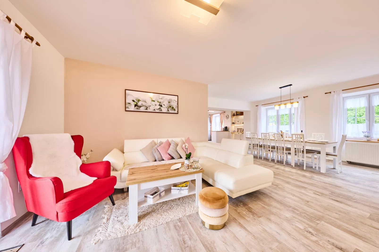 Villa Svoboda nad Upou KSC340-Wohnzimmer