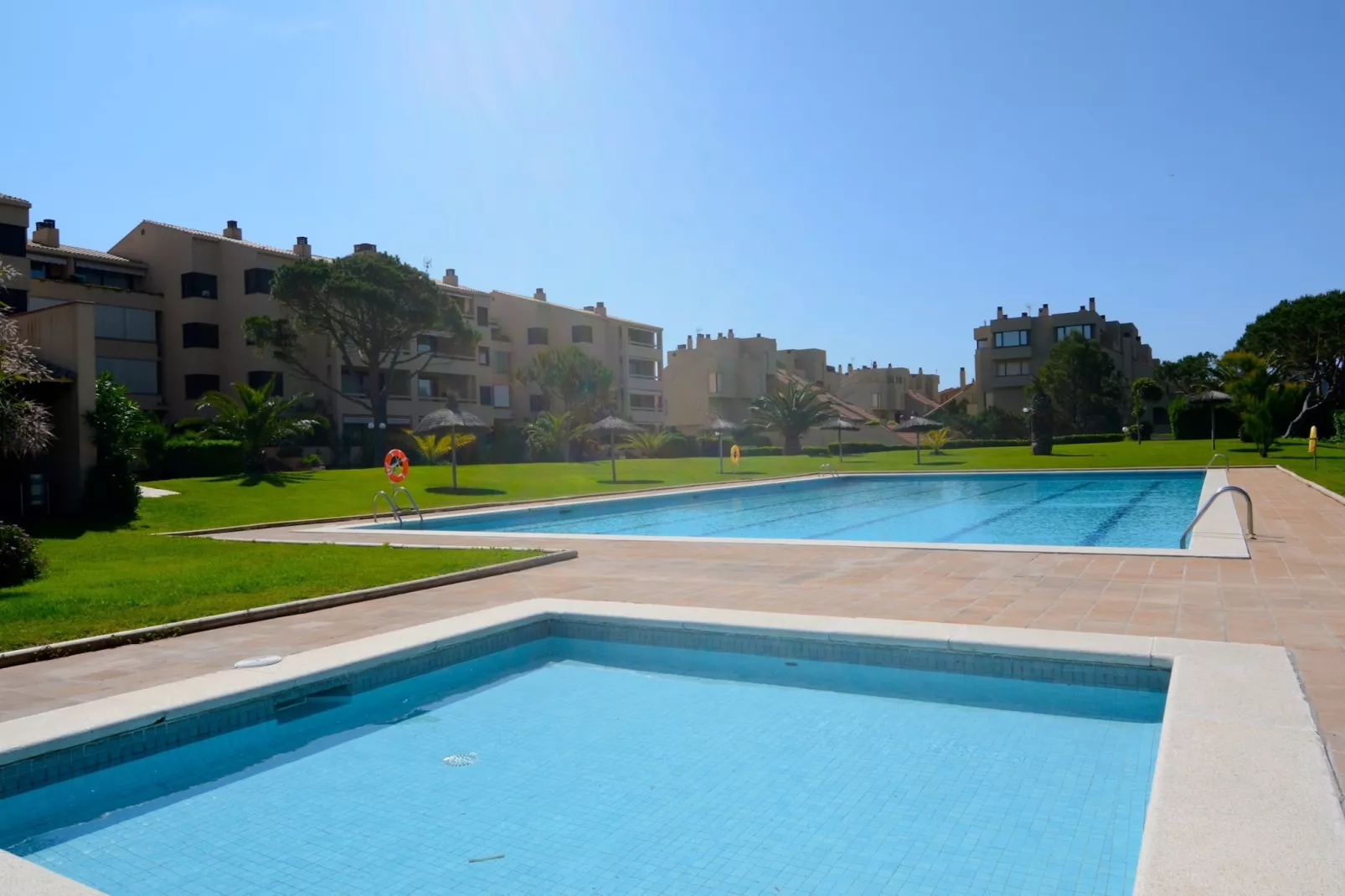 GOLF MAR II B 1-4-Pool