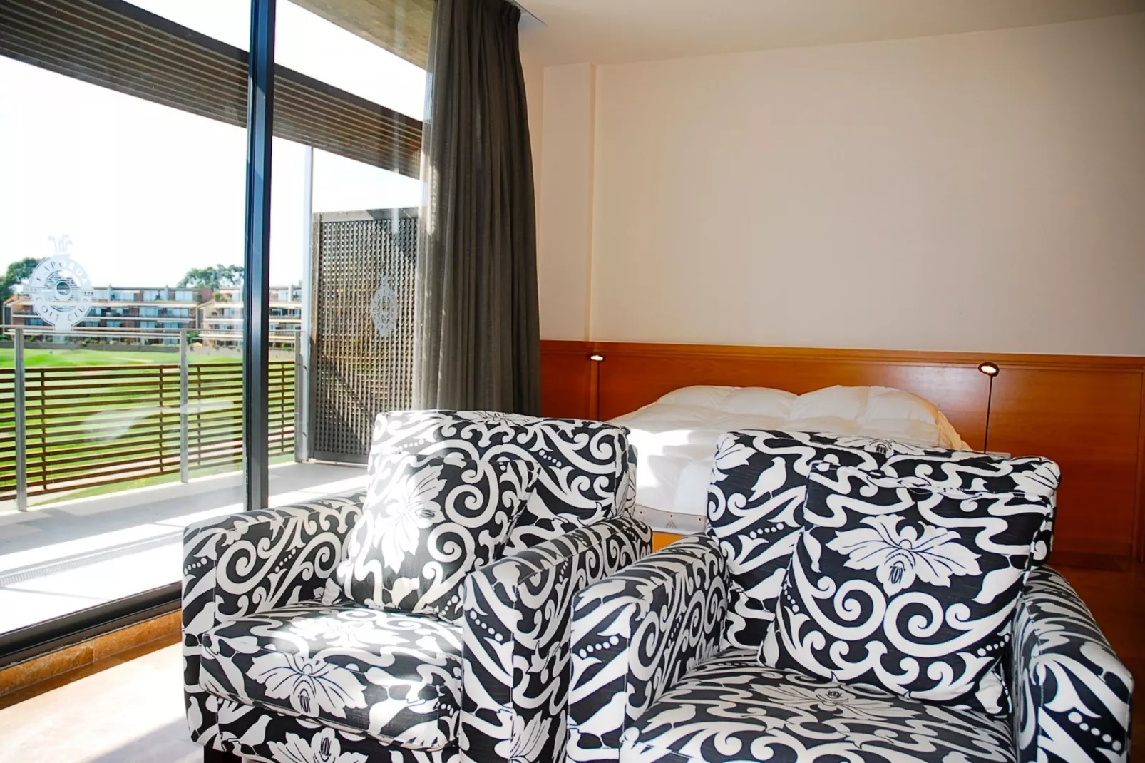 RESID.GOLF EST. 4 1-2-Schlafzimmer