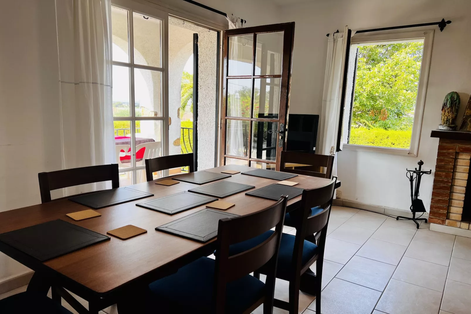CASITA ROSA-Salle à manger