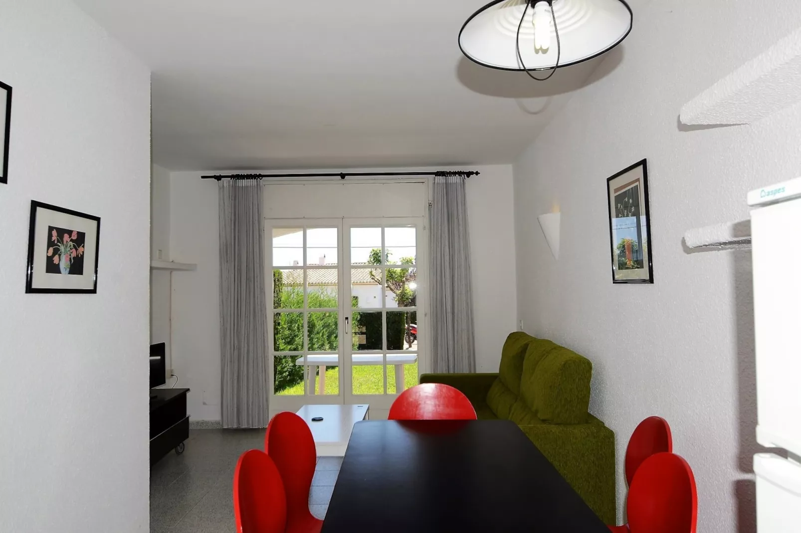 VALL PETITA 056-Living room