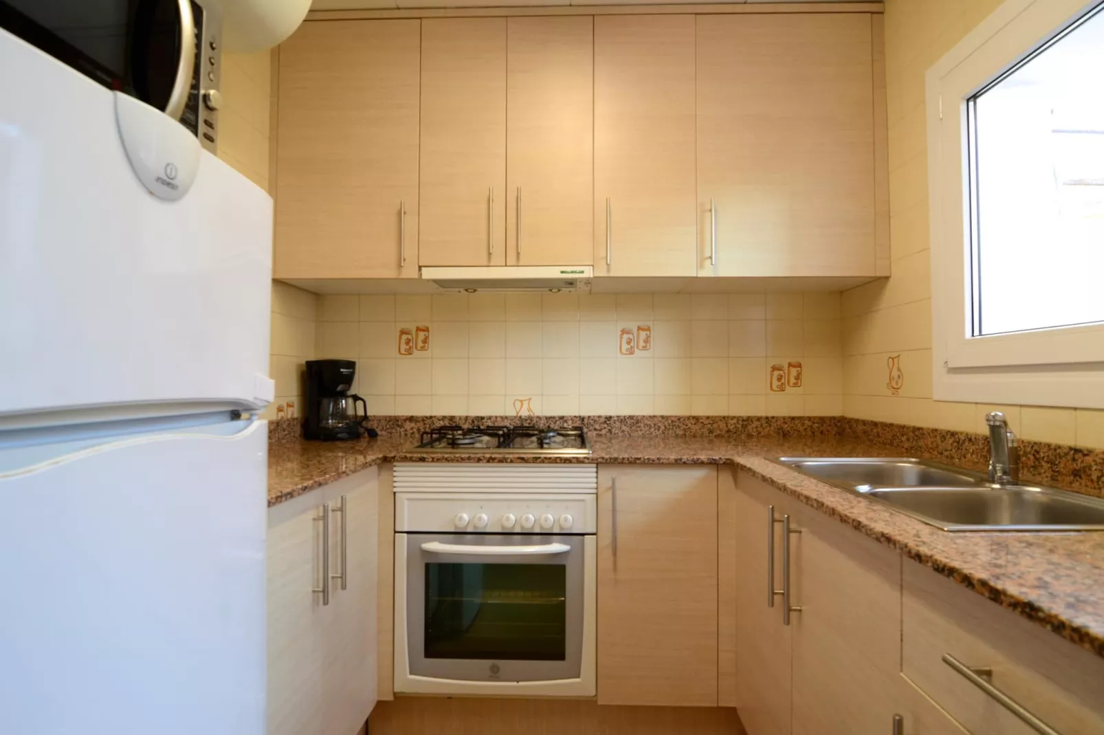 MARINA 1-D-Kitchen