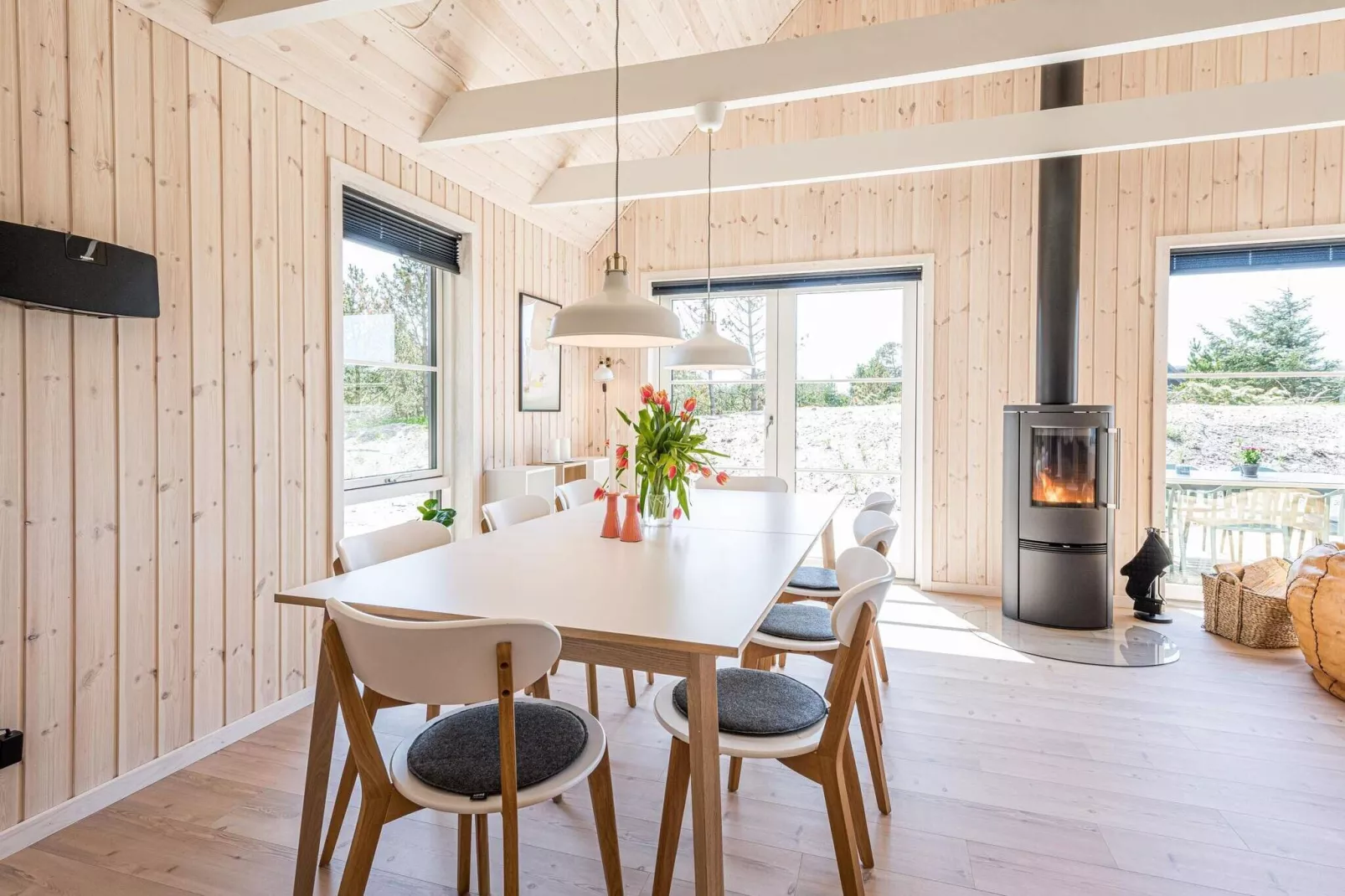Luxurioses Strandhaus in Henne -- By Traum Ferienwohnungen-Innenbereich