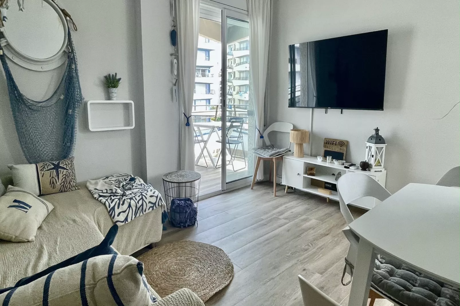 ROCAMAURA IV 3-12-Living room