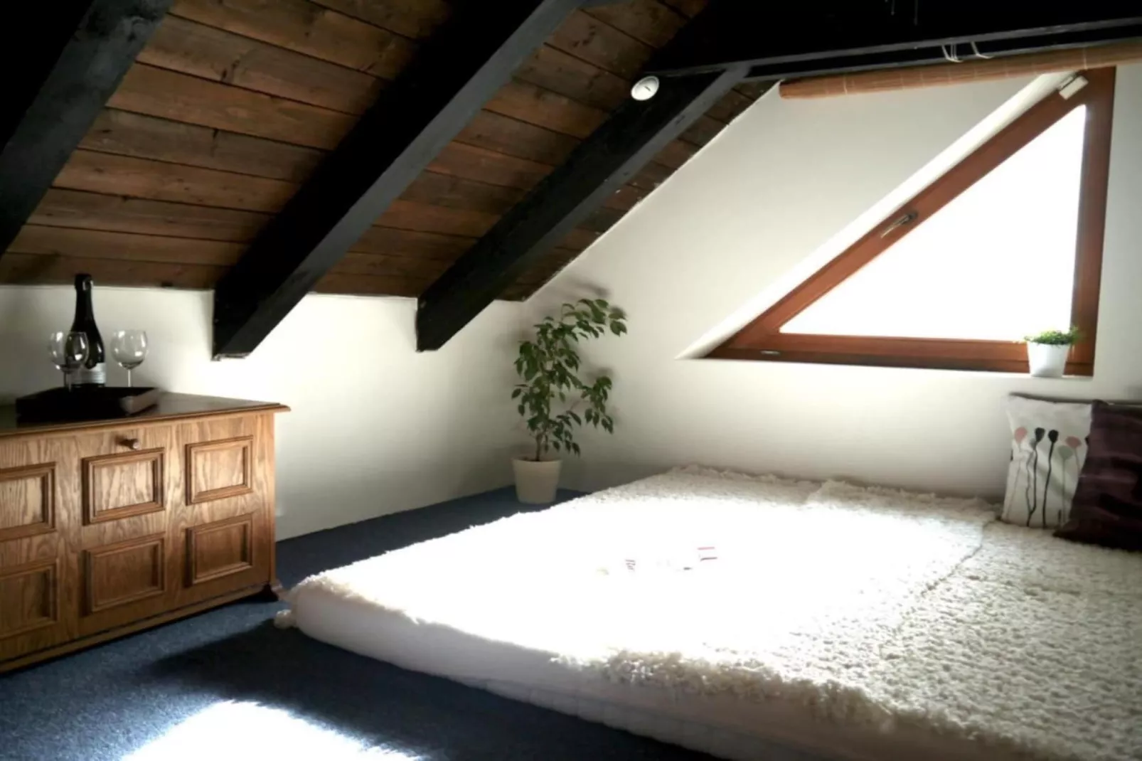Benecko LBS160-Schlafzimmer