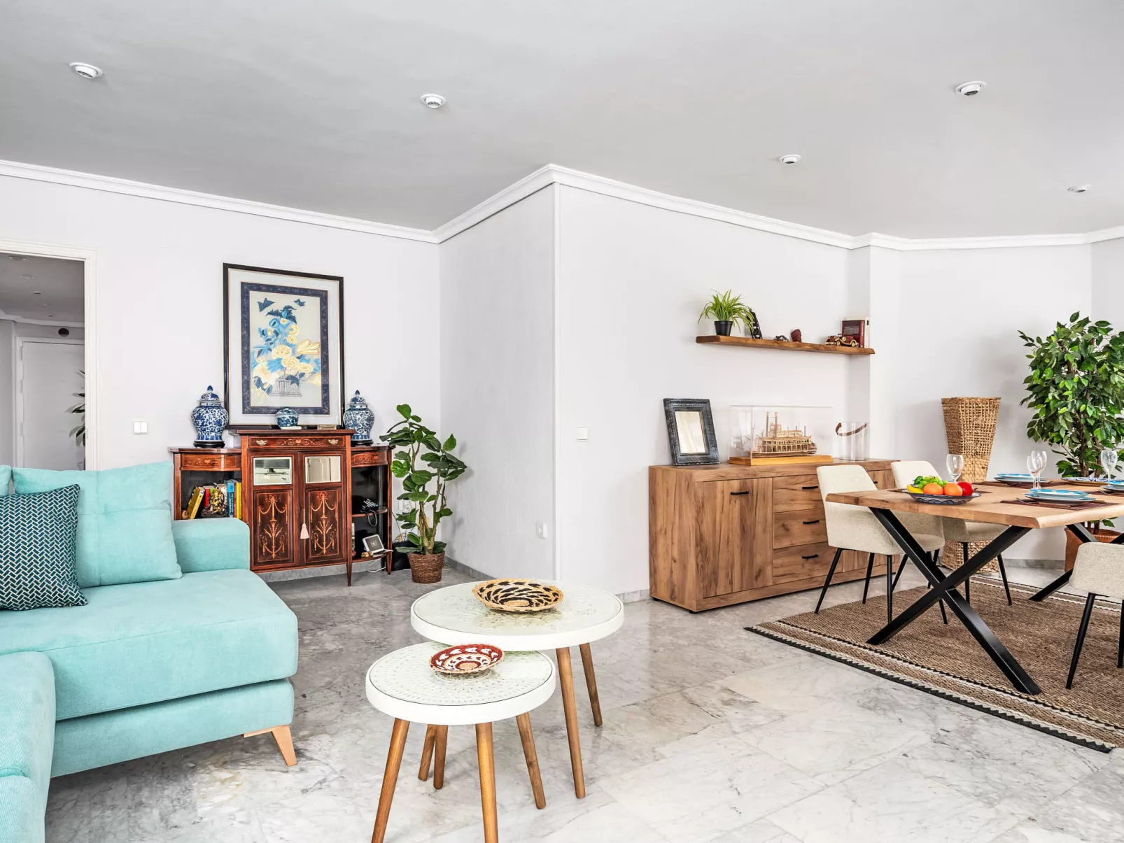 Residencial Marina-Drinnen