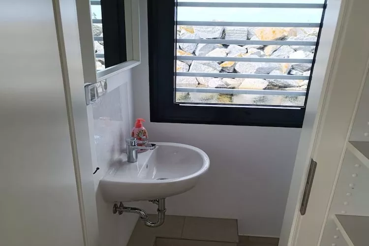 Floating 44 - Boot 2 / 2 Personen-Salle de bain