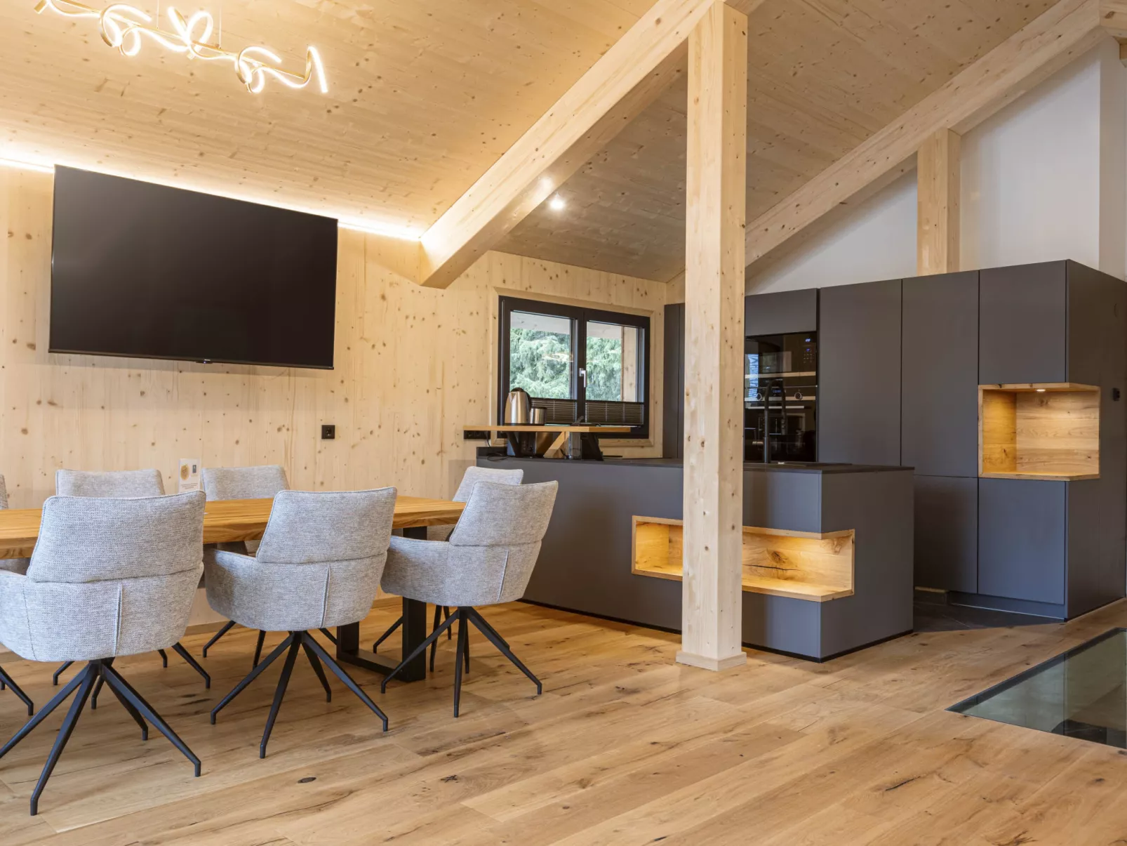 Superior #10 mit Sauna & Hot Tub-Inside