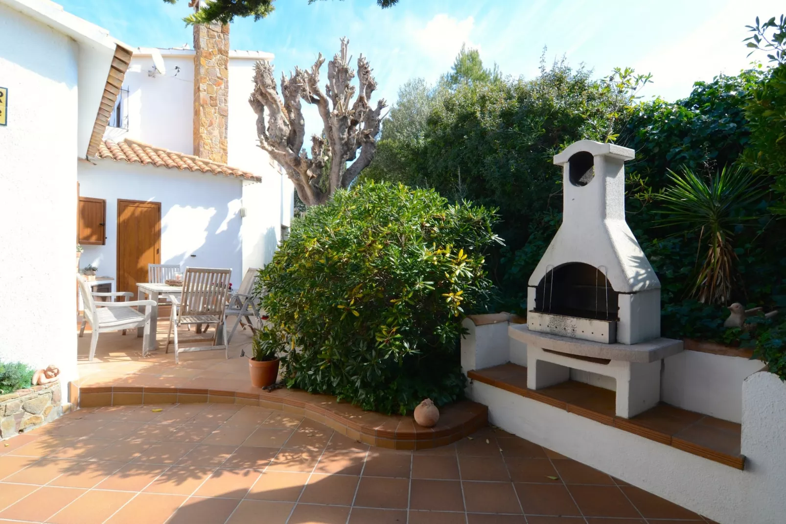 VILLA GARBINELL-Exterior summer