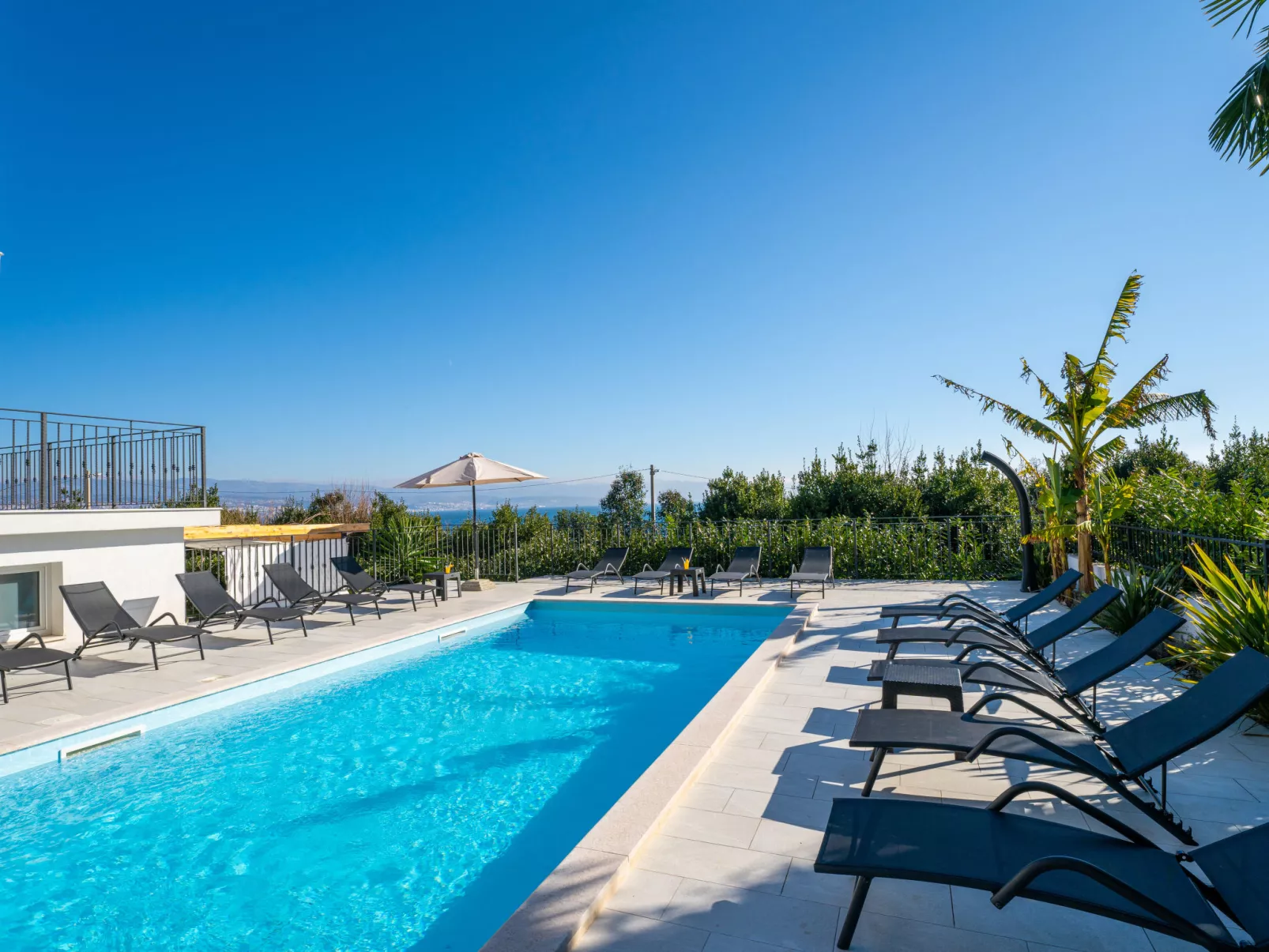 Villa Palma-Outside