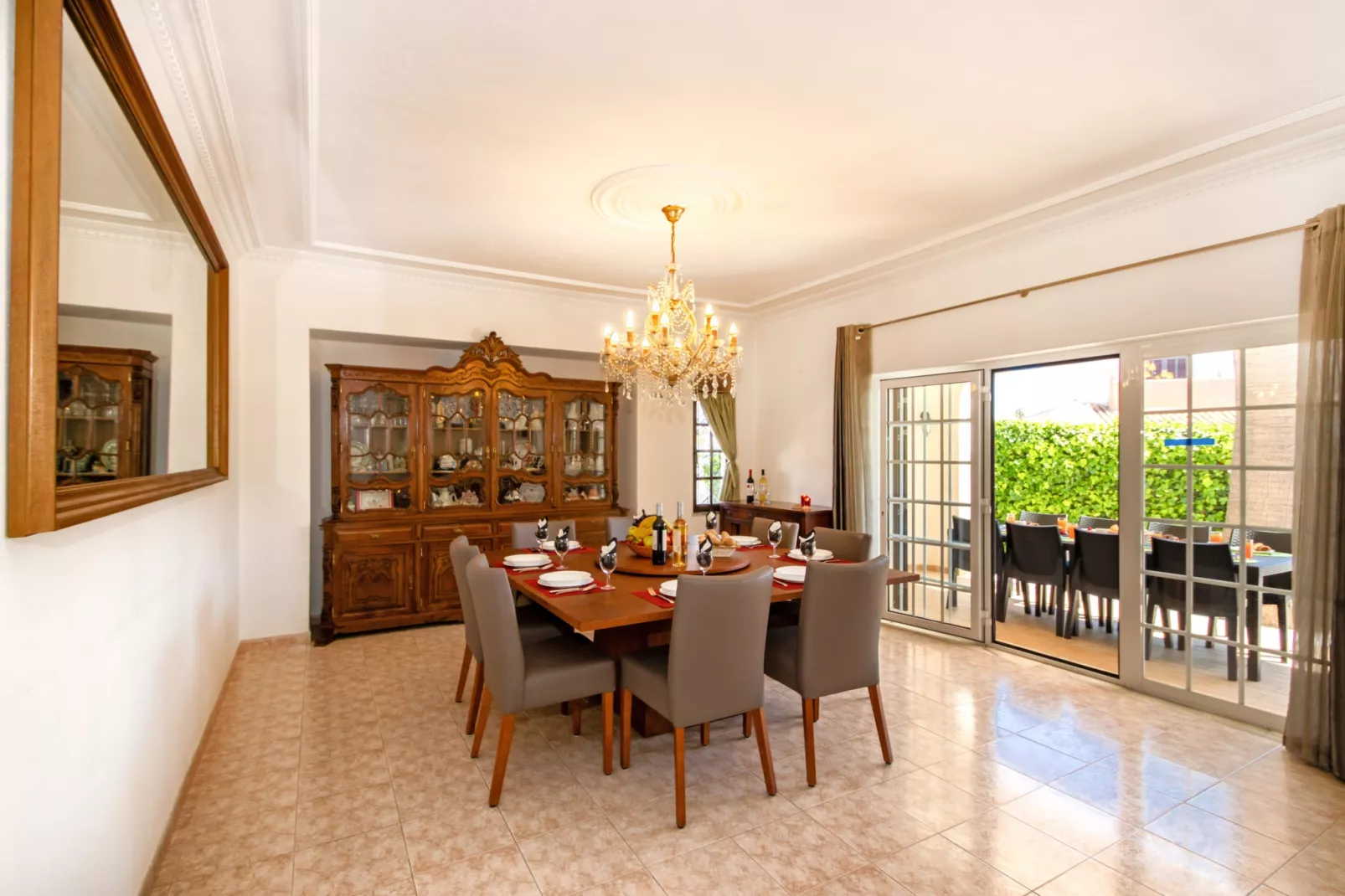 Villa Morais-Esszimmer
