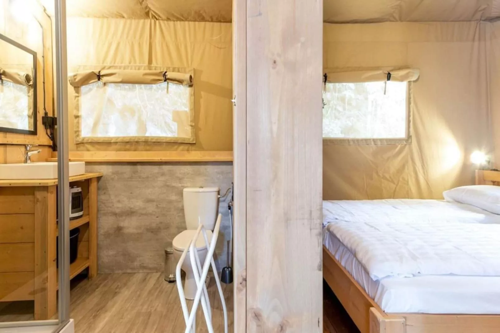 Stardust 40 Family Lodge-Bedroom