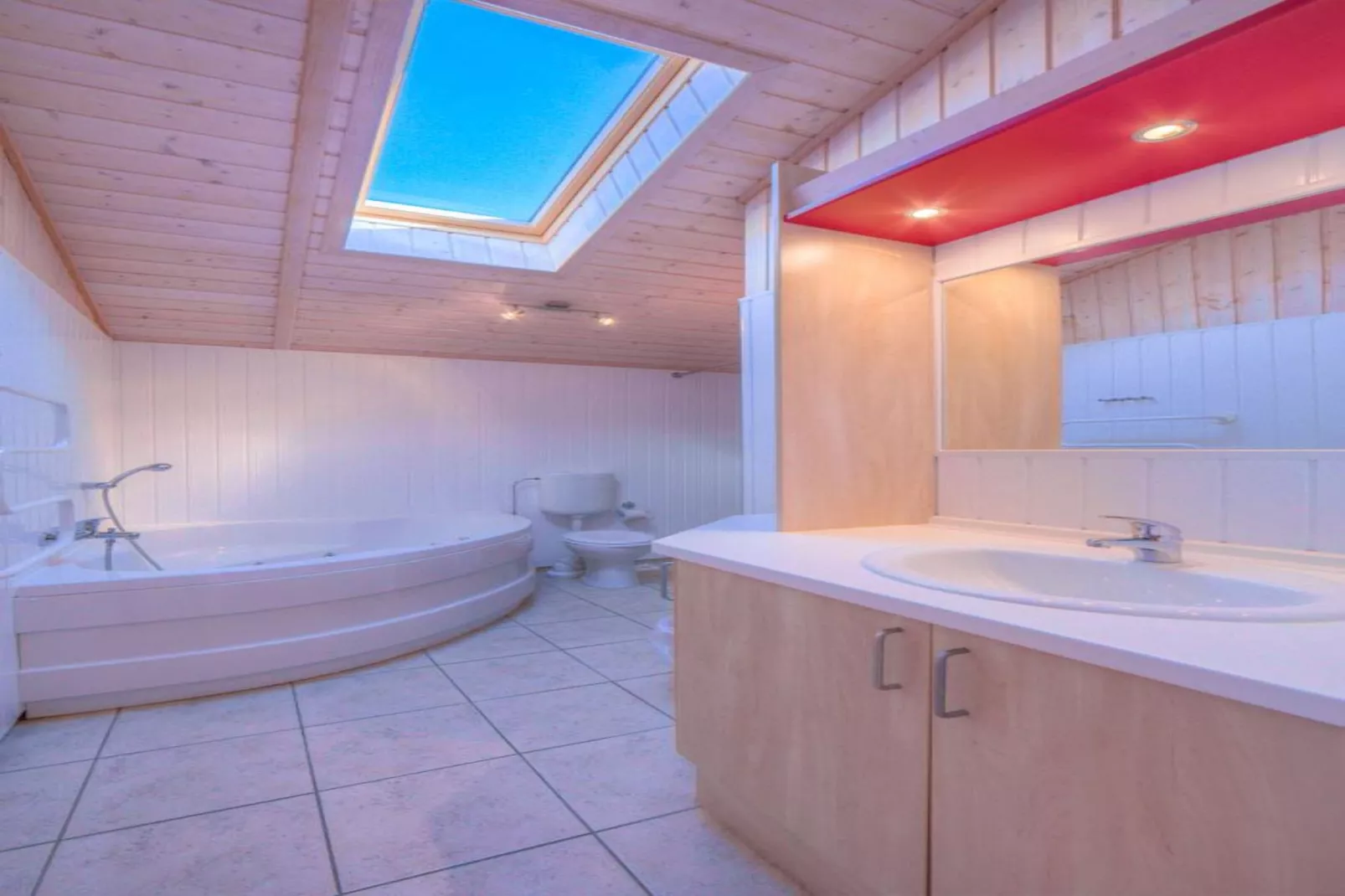 Ferienhaus Seeschwalbe-69a-Badezimmer