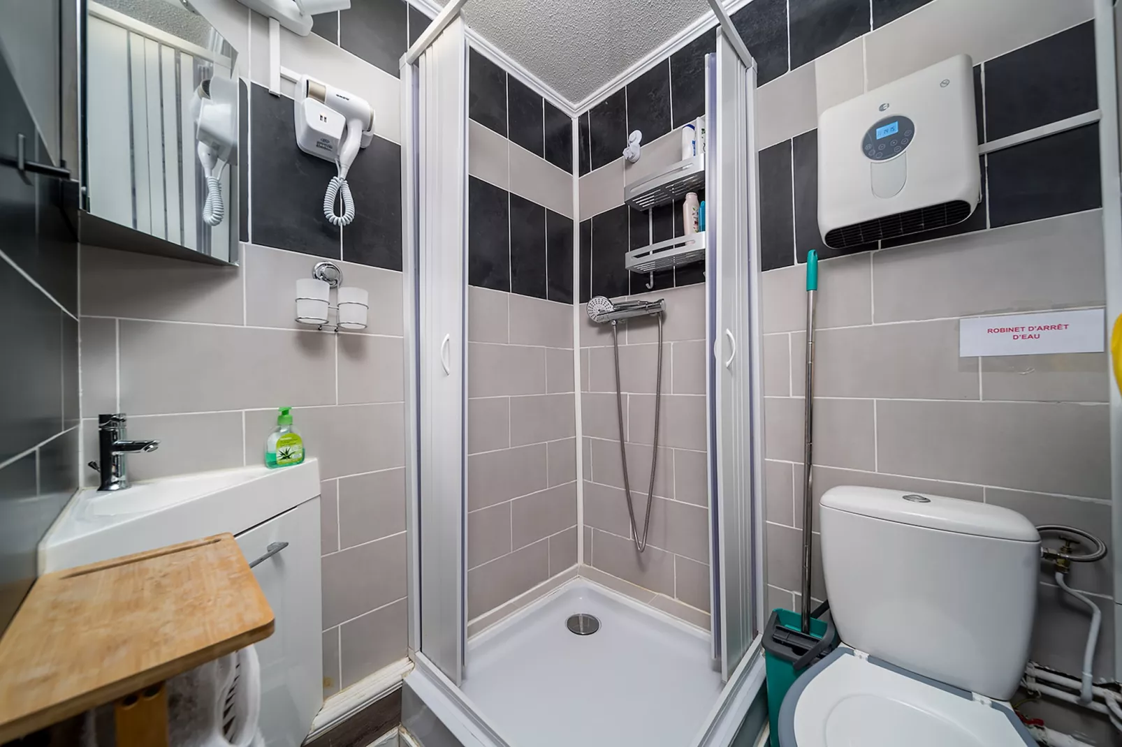Petit ours I N 83 - 2P5D-Bathroom