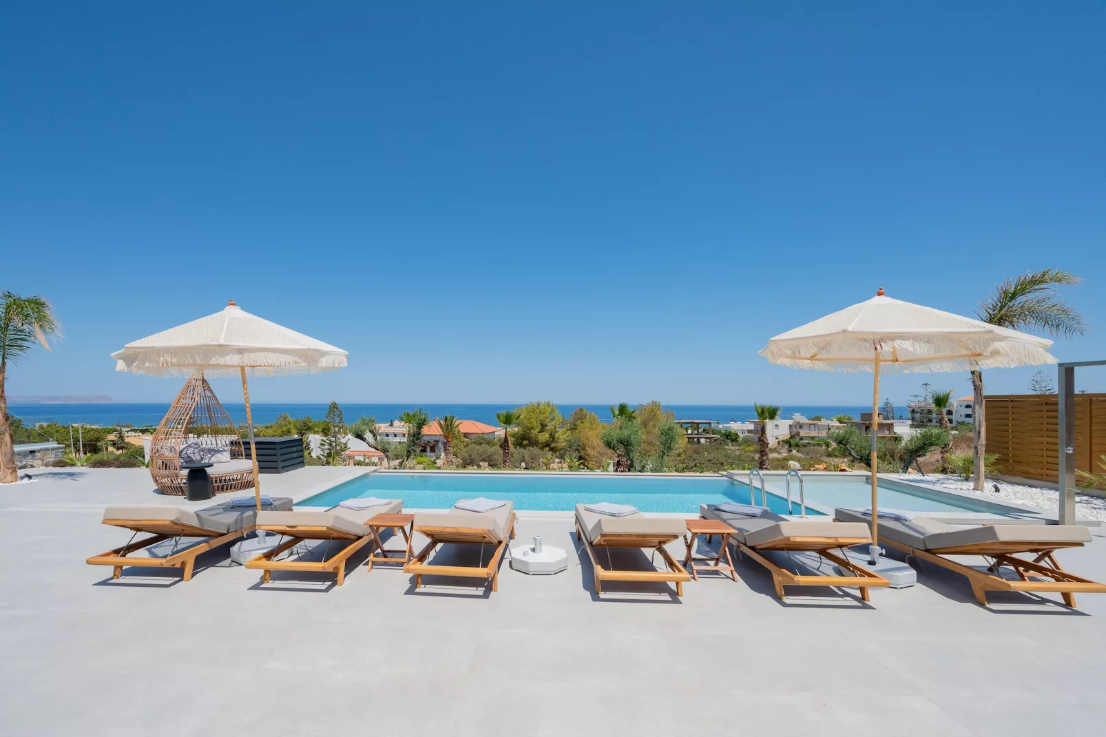 Nysa Luxury villa 2-Pool