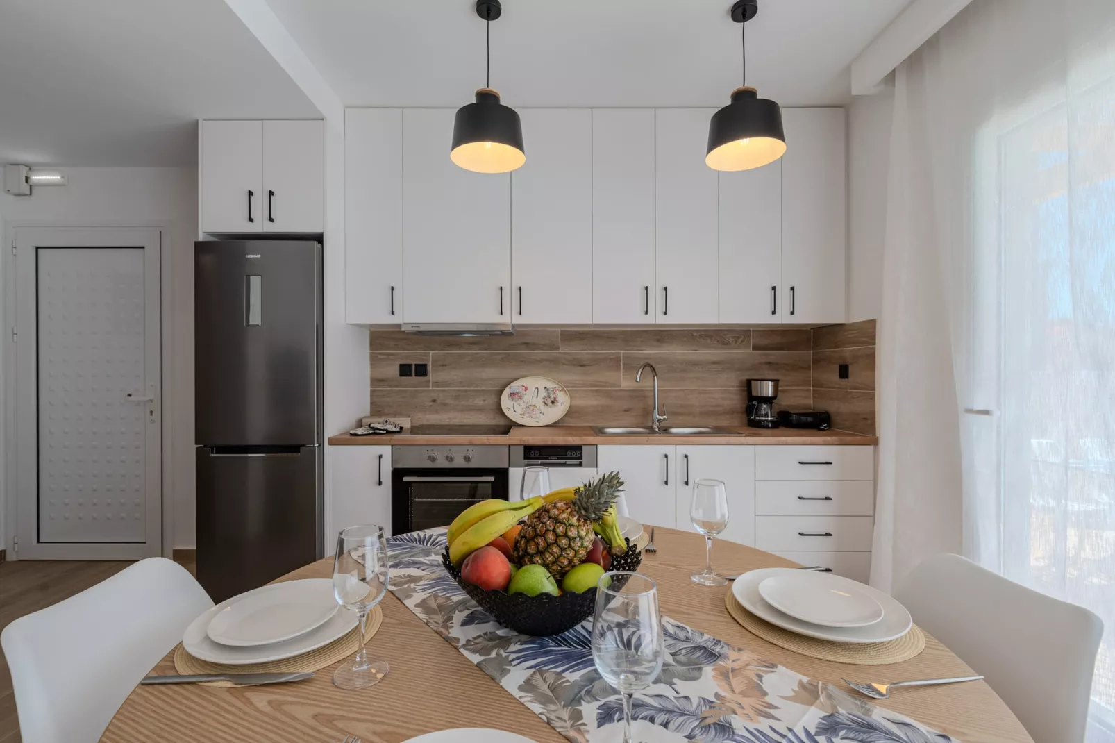 Mythos 6-Kitchen