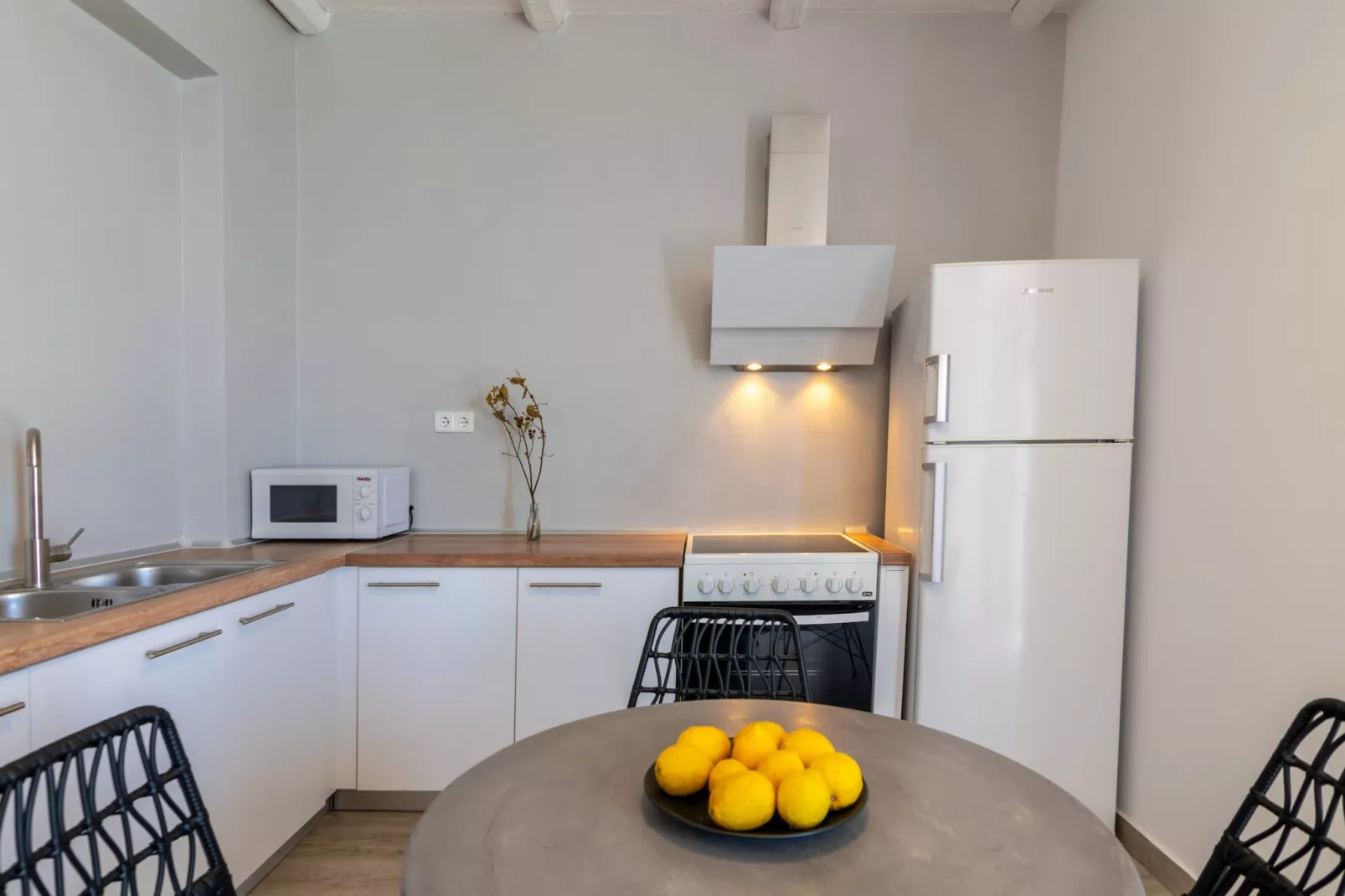 Pyrgos Exclusive 2-Kitchen