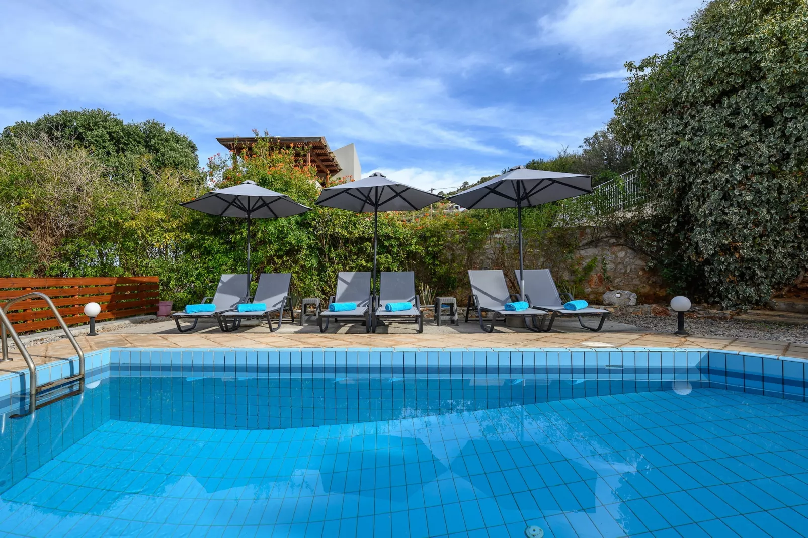 Sea Crest-Pool