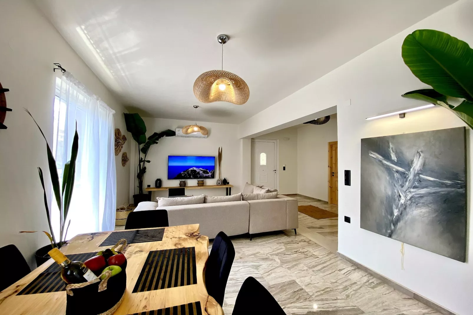 Ionias Seaside-Living room
