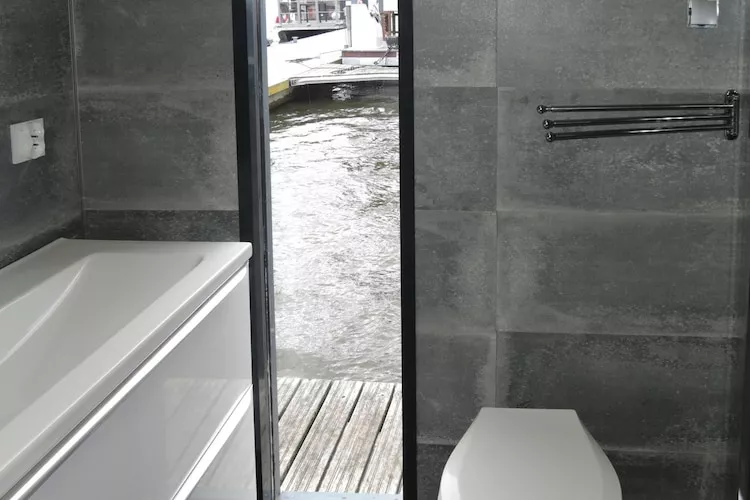 Houseboat dla 3 osób-Bathroom
