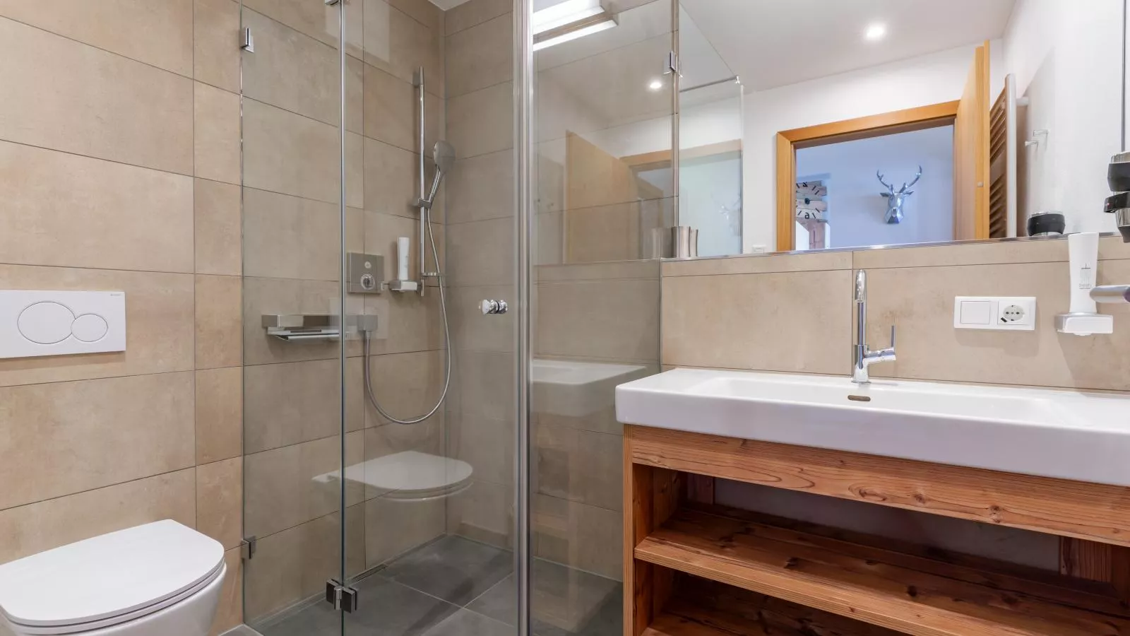 Tauern Suites Mitterwirt TOP 323-Bathroom