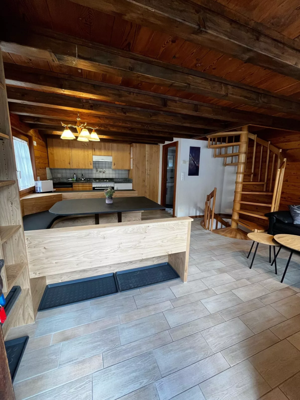 Chalet Heimeli-Drinnen