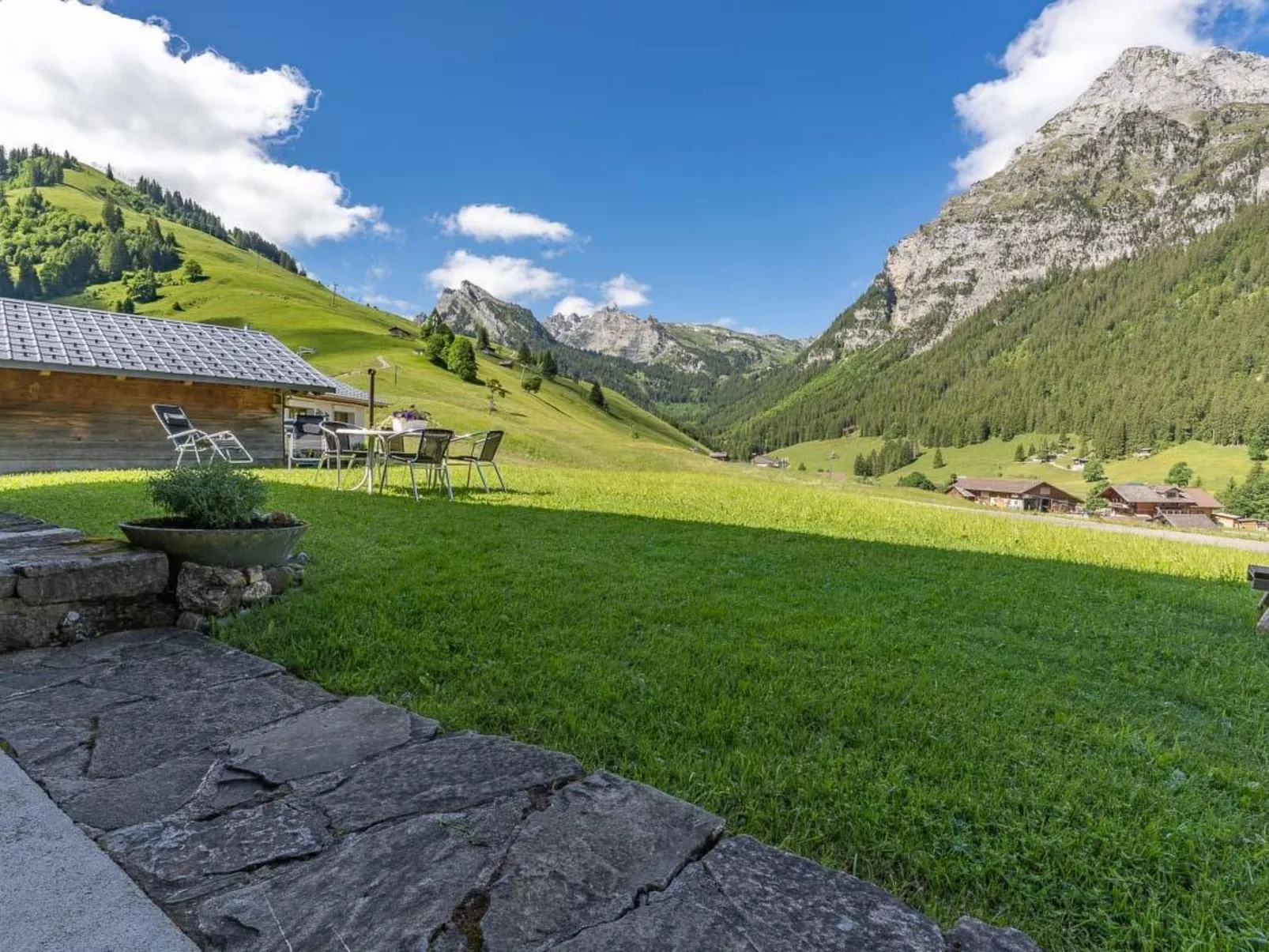 Berg Herz Grimmialp (Schwenden)-Outside