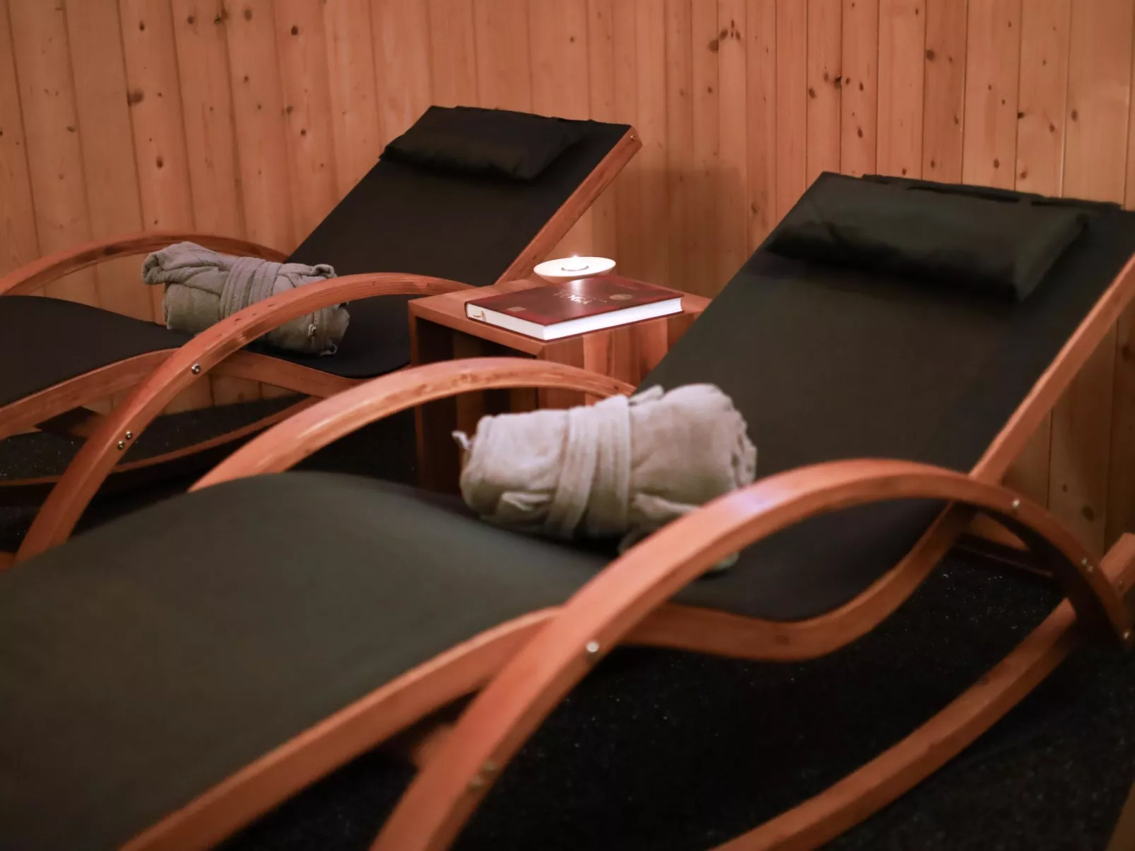 Cozy Chalet-Inside