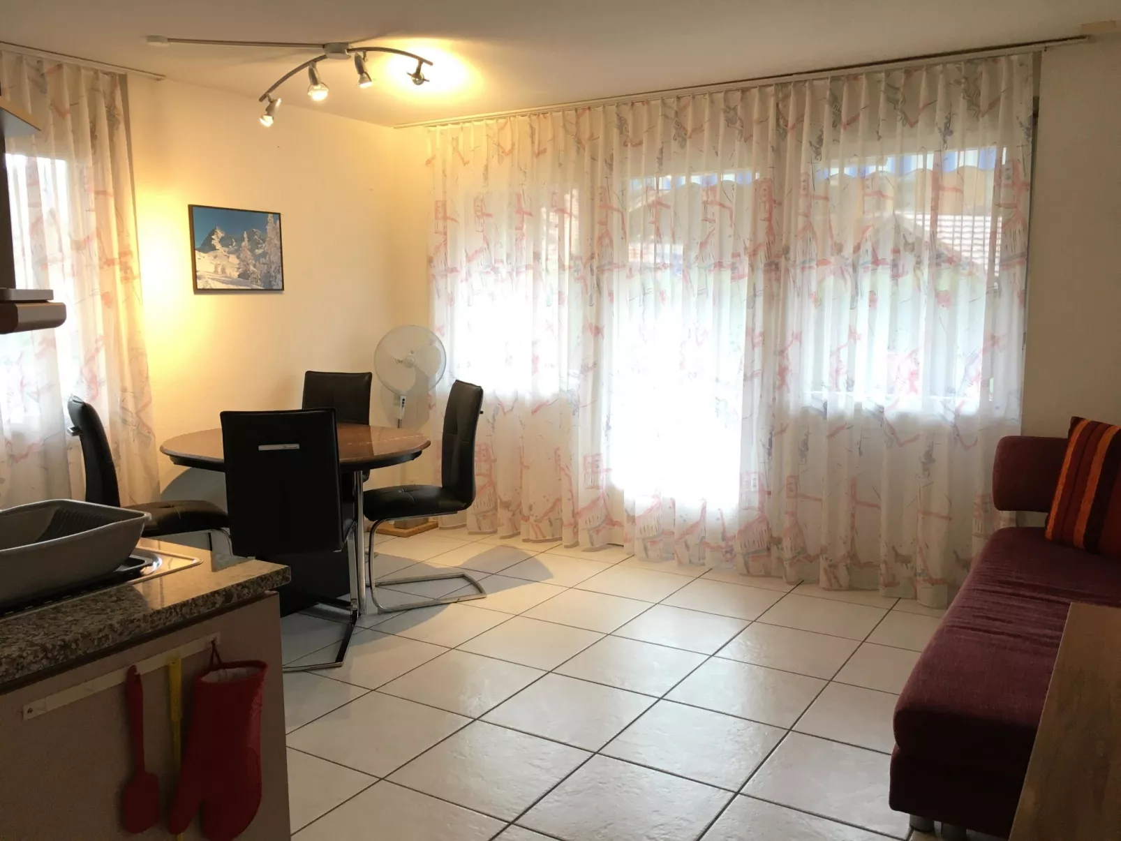 Schwizi's Holiday Apartments-Inside
