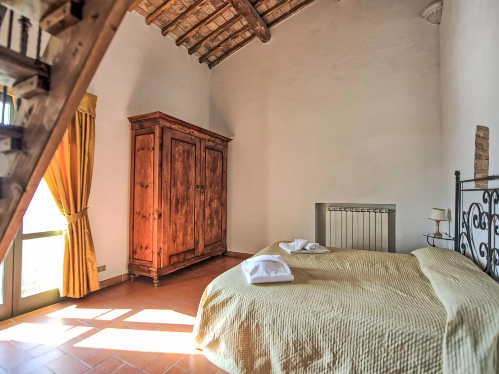 Antico Loggiato-Inside