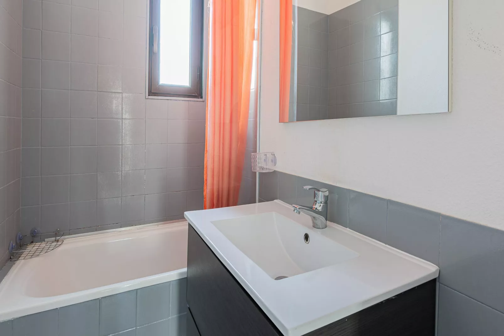 PALME D'OR N°37 - 2P6C-Bathroom