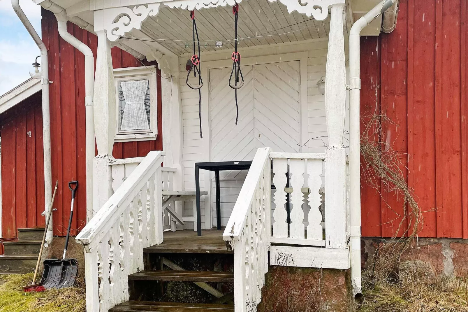 6 person holiday home in ULRICEHAMN-Outdoor