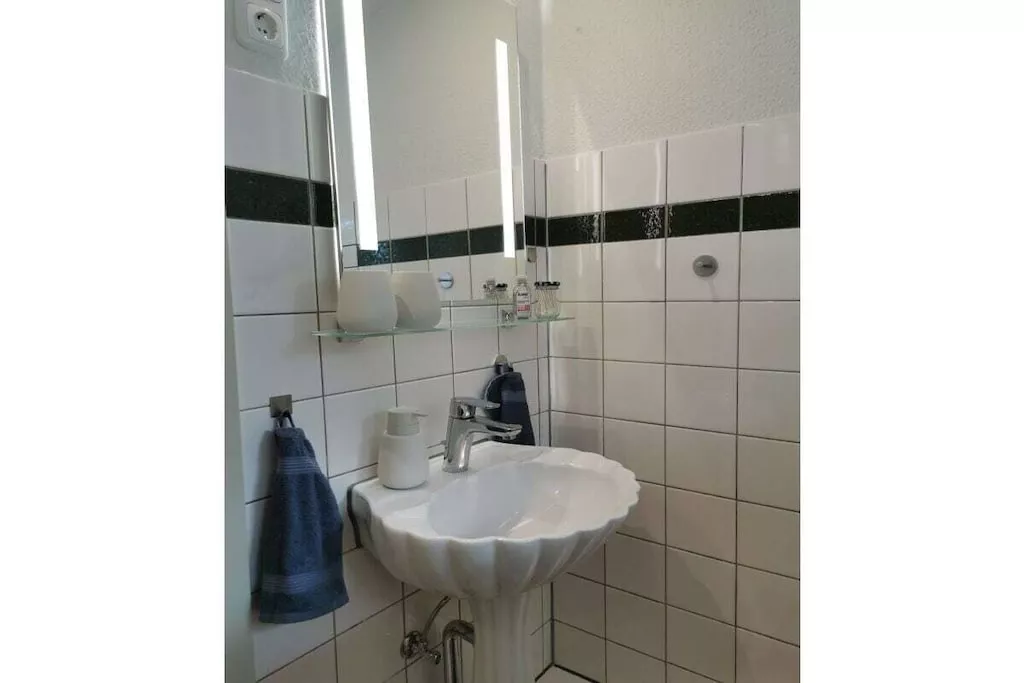 526868-Nicht getaggt