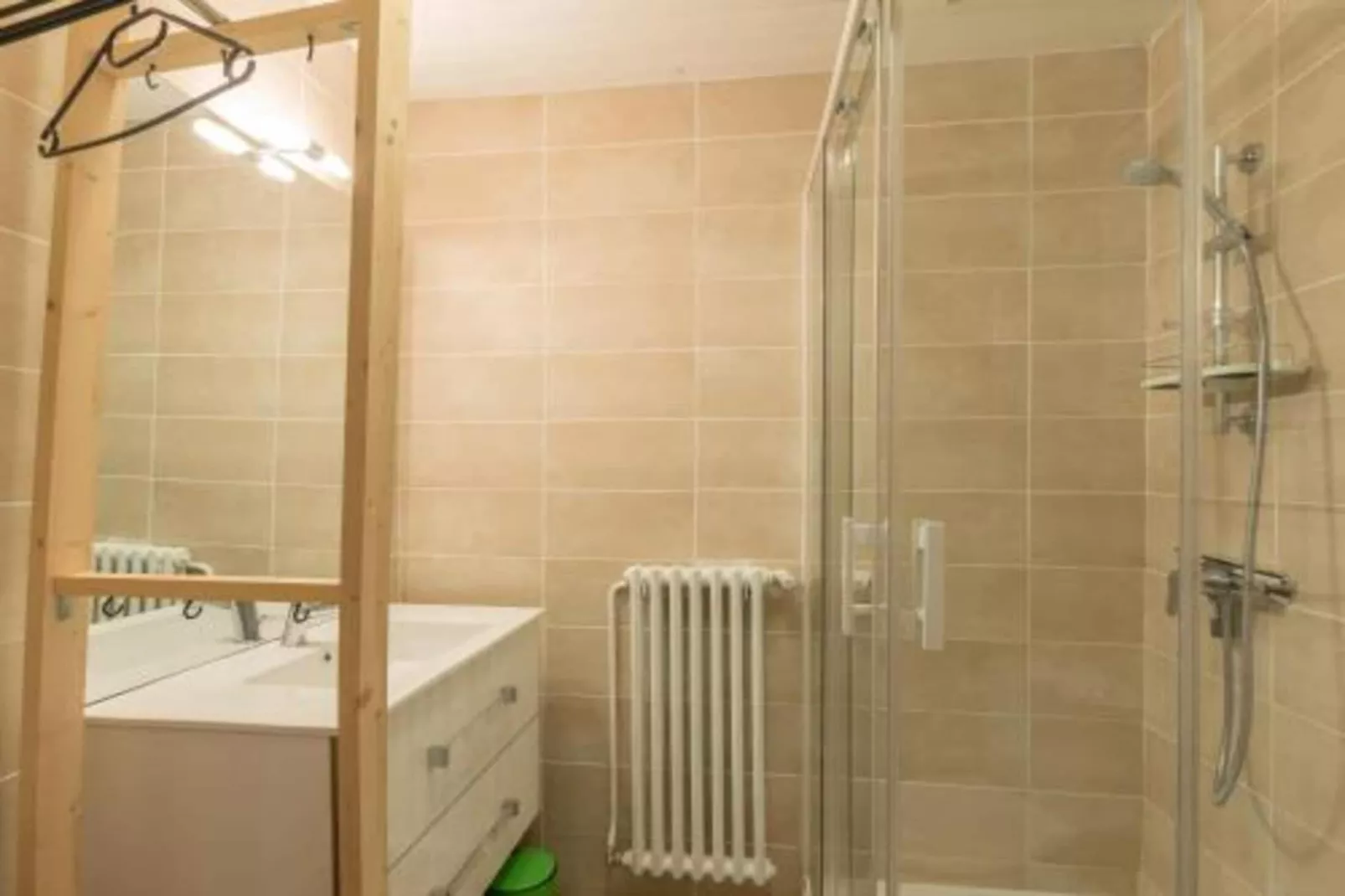 Estaris 1 N°24 - ST5-Bathroom