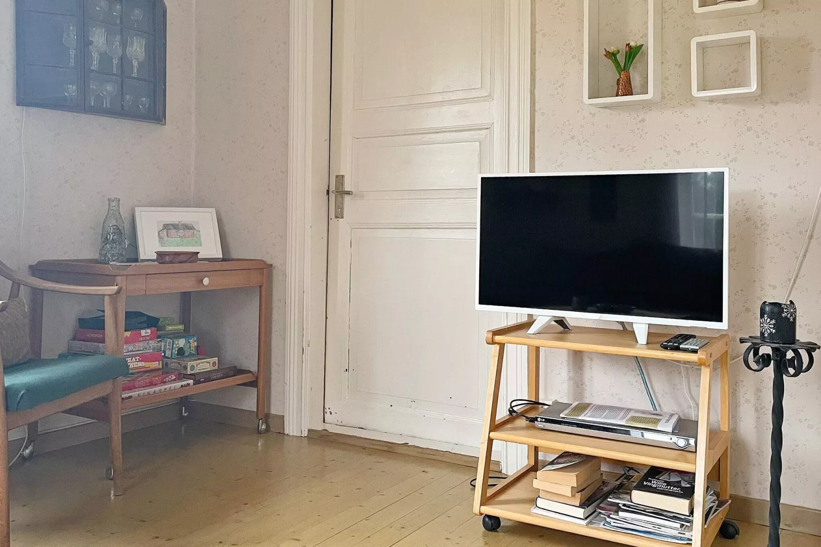 6 person holiday home in ULRICEHAMN-Indoor