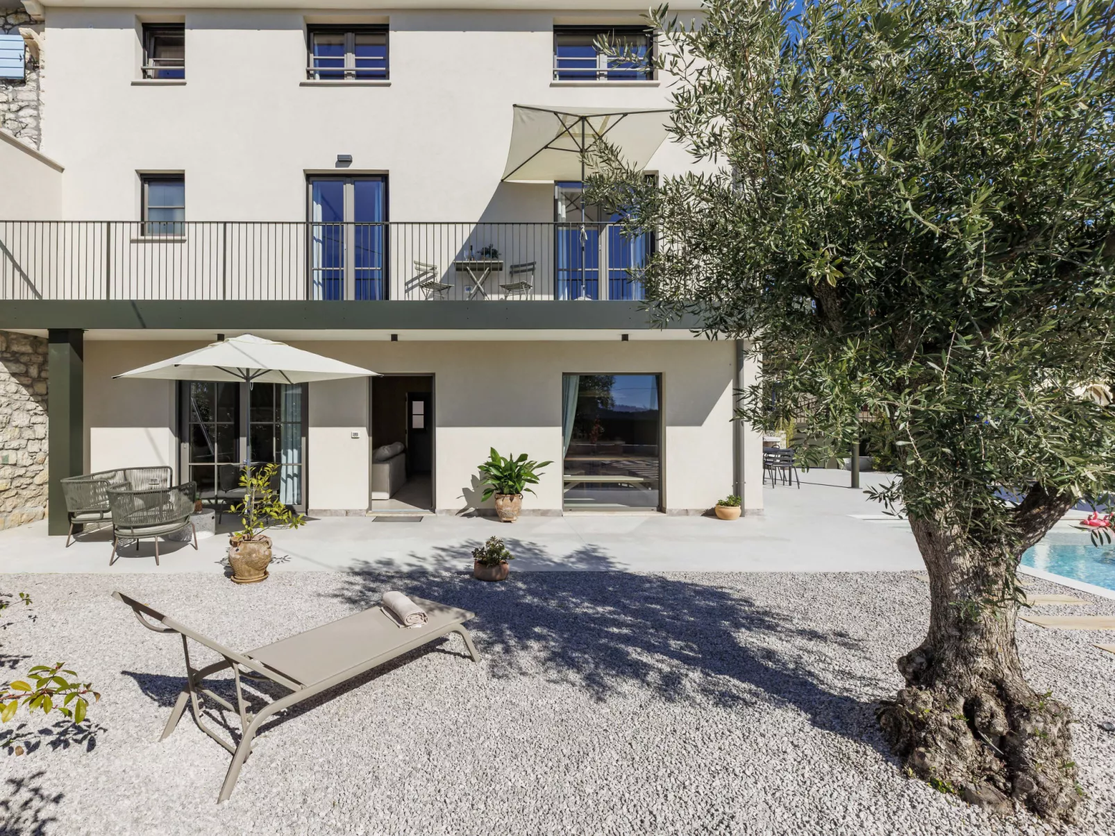 Casa Minda-Outside