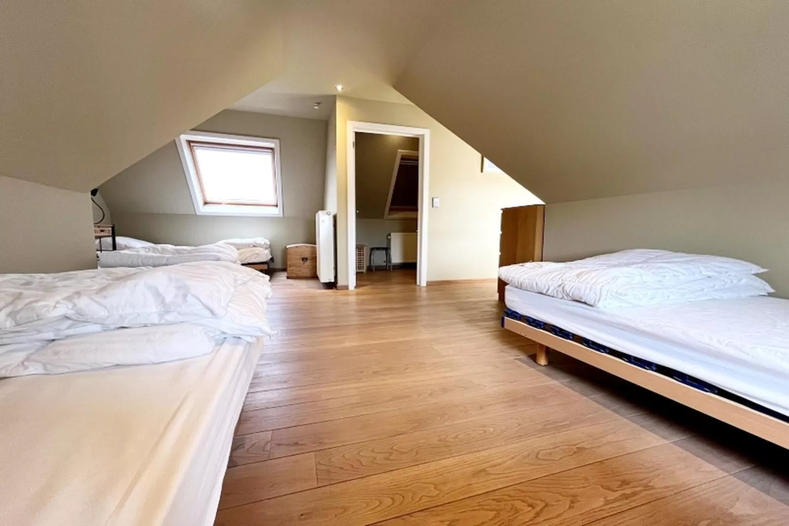 Duinhelmlaan 3 VILLA-Bedroom