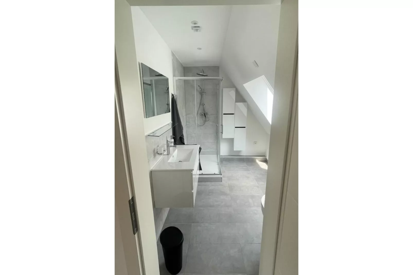 Waldsuite-Bathroom
