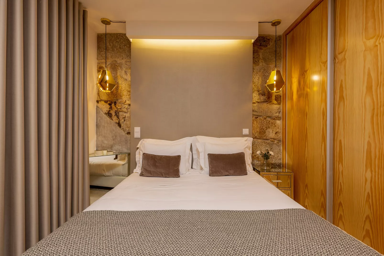 YOUROPO - Ribeira Gaia 1-Bedroom