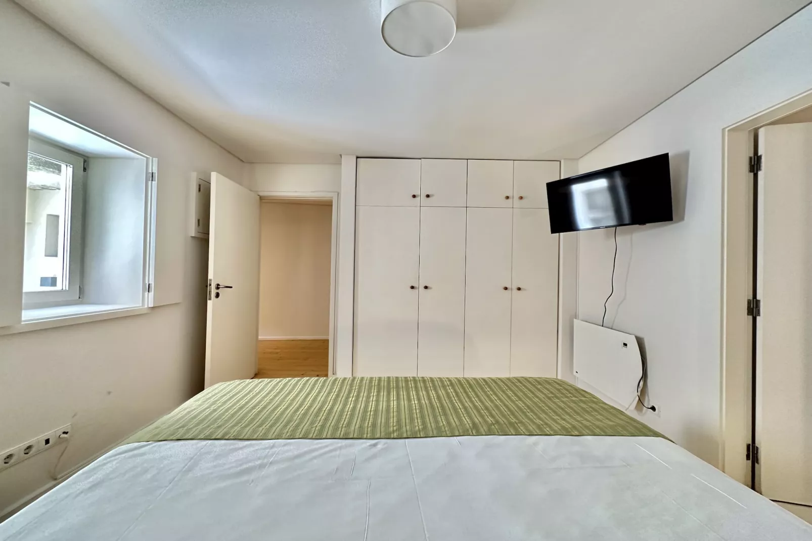 YOUROPO - Taipas 7-Bedroom