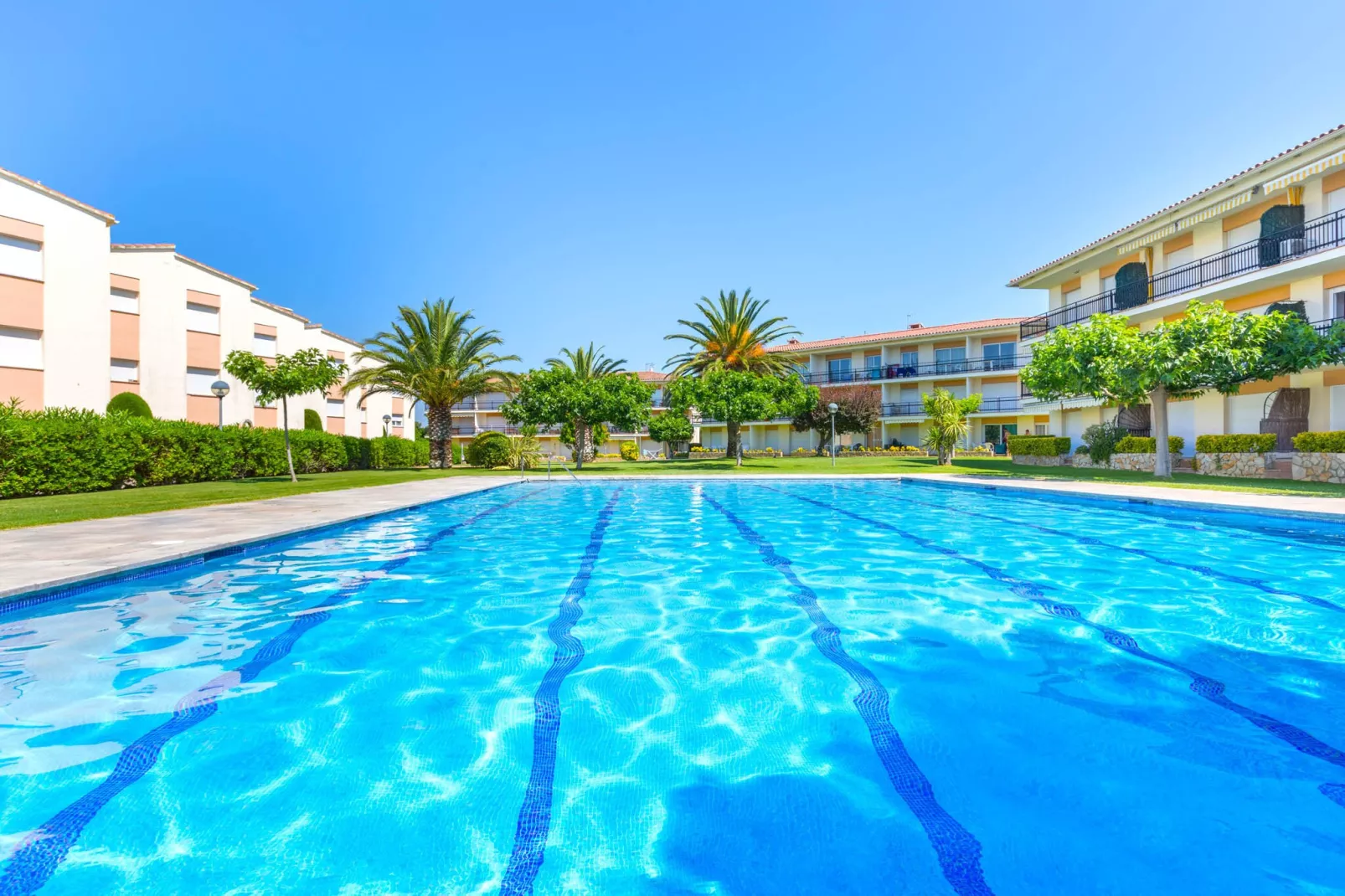 Costa Brava K-2-Pool