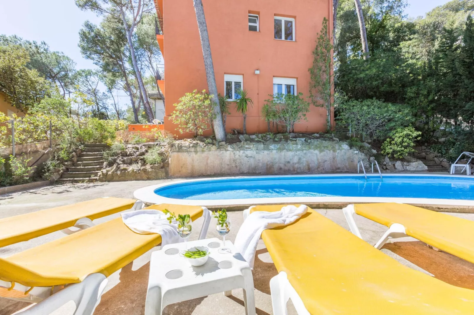 Carena Pl-Pool
