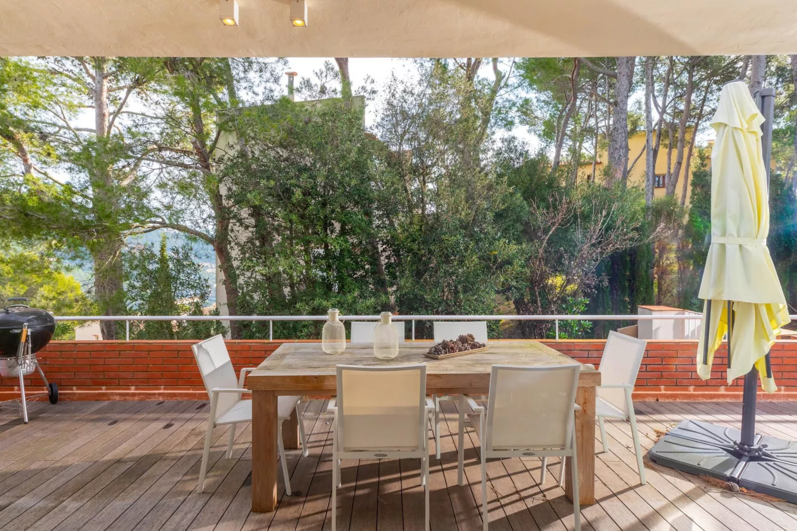Ferran-Terrace balcony