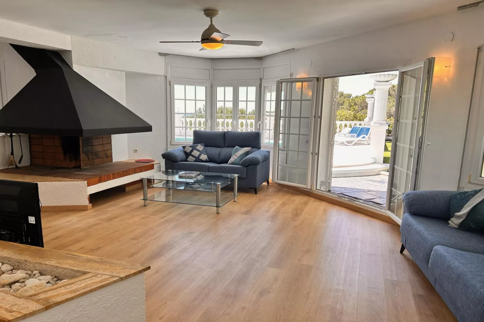 Montemare-Living room